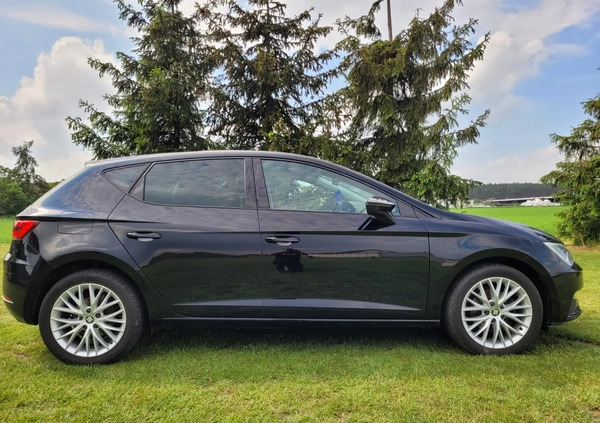 Seat Leon cena 52500 przebieg: 104638, rok produkcji 2018 z Wschowa małe 121